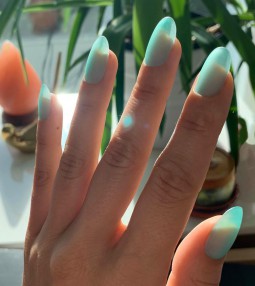 article Морско стъкло thumbnail