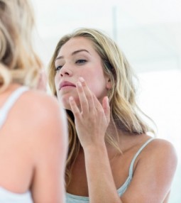 article Митове и факти за акнето през погледа на водещ дерматолог thumbnail