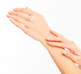 offer Лазерна епилация със Soprano Titanium: ръце (половинки) thumbnail